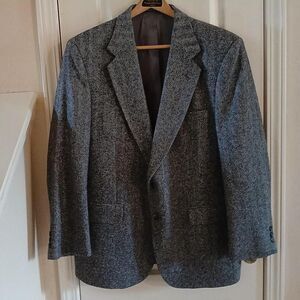VTG Towncraft Gray Herringbone Tweed 100% Shetland Wool Single Breasted Blazer